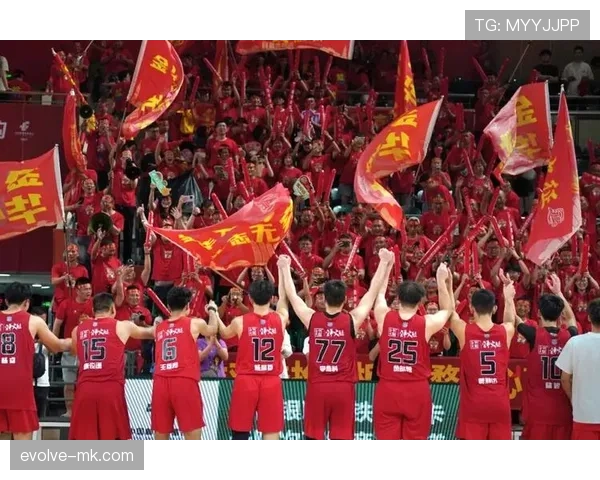 中超揭幕战上演豪门对决，激情点燃新赛季序幕