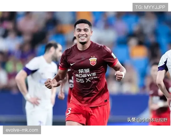 中超球员状态回暖引多方关注,绯闻再起成焦点 中超球员状态回暖引多方关注,绯闻再起成焦点