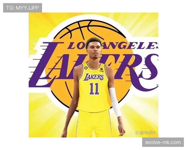 麦肯尼持续提升身体对抗能力，成为球队关键胜利的助力