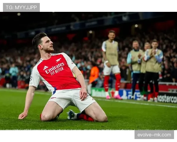 赖斯 vs 托马斯:阿森纳中场核心角色与战术适配性对比 赖斯 vs 托马斯:阿森纳中场核心角色与战术适配性对比